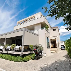 & Restaurant Matanovi Dvori Gasthof Sukošan