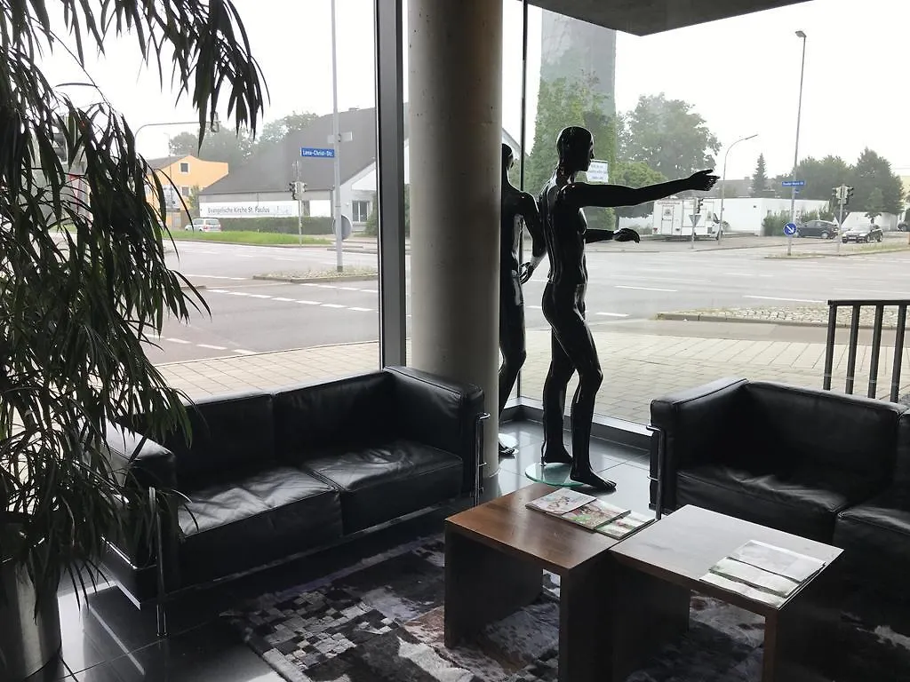 Kult Hotel Ingolstadt 4*,
